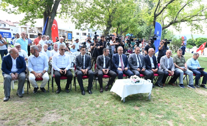 Mavi Bayrak, İznik’te dalgalanıyor