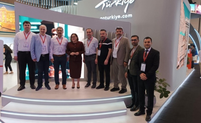 Bursalı turizmcilerden Katar çıkarması